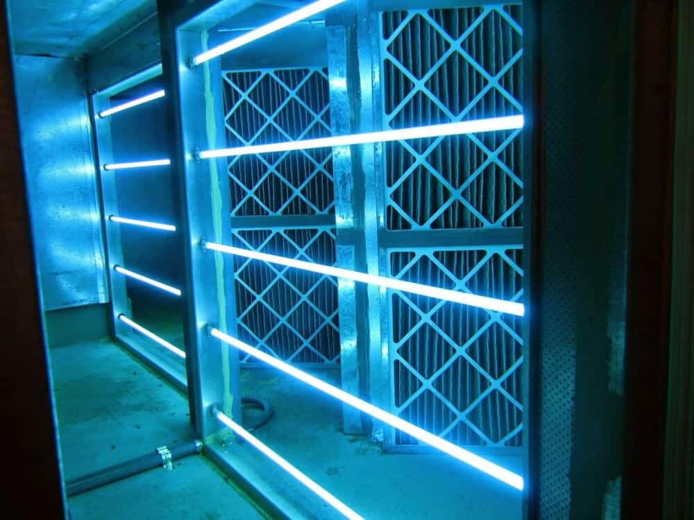 Đèn UV trong hệ thống lọc không khí